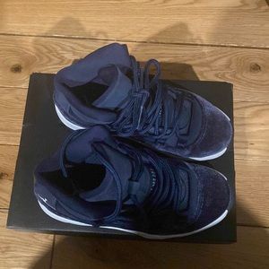 Air Jordan 11 retro 2023